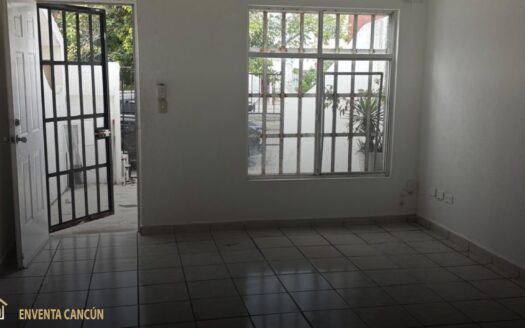 Casa en Las Américas Cancún: 2 niveles, 2 recámaras y doble escritura para INFONAVIT. ¡Invierte $1.88M MXN en tu futuro hoy mismo!