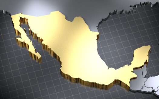 Descubre por qué Yucatán y Quintana Roo se están convirtiendo en hubs de inversión internacional y cómo su crecimiento inmobiliario atrae capital extranjero.